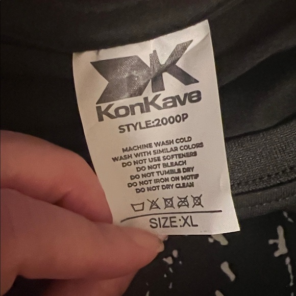 #1537**Unisex’s Black Godzilla Graphic T-Shirt - Picture 5 of 5